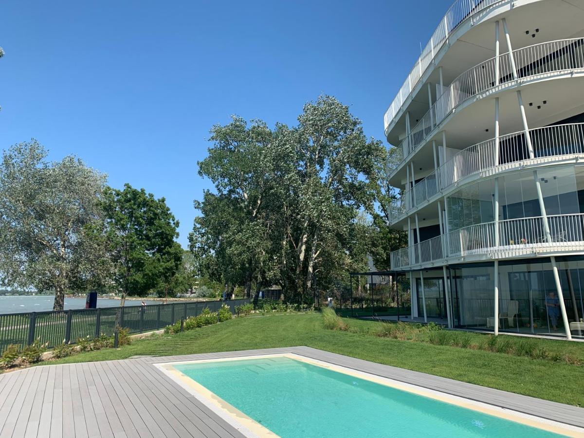 South Part Silverbeach Siófok Exterior foto